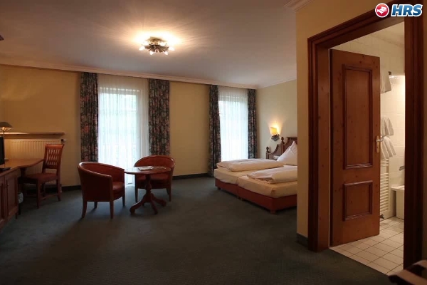 Hotel Limmerhof (Taufkirchen)